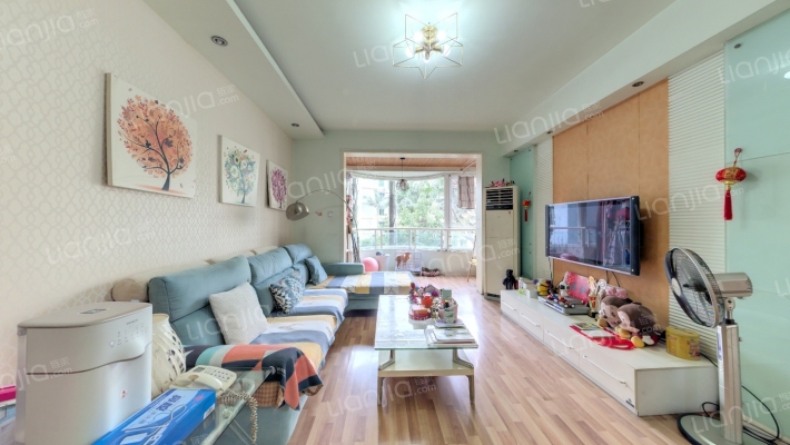 颐和雅居二手房实景图