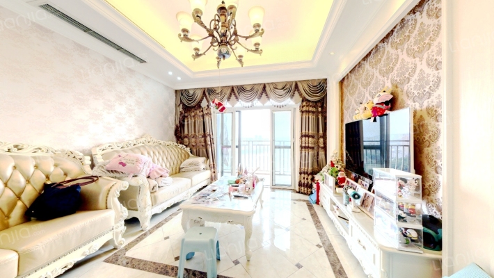 颜龙山水城二手房实景图