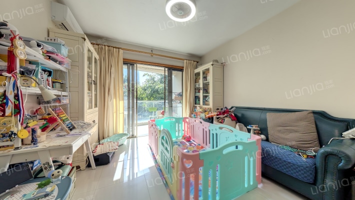 蔚蓝海岸3期二手房实景图