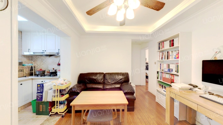 打铁关新村二手房实景图