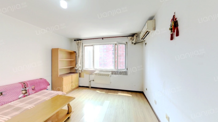 天滋嘉鲤北区二手房实景图