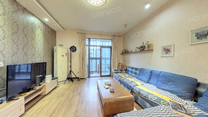 成都花园望郡二手房实景图