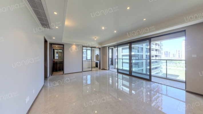 咏翠芳华轩二手房实景图