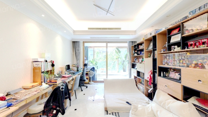 西派城二手房实景图