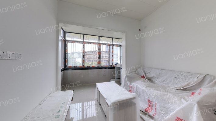 青华路20号二手房实景图