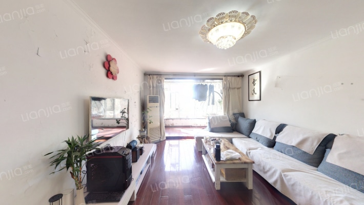 倚水佳园二手房实景图