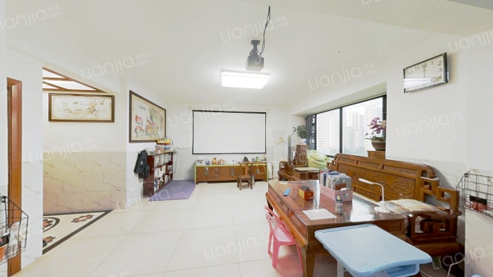 中新国际花园二手房实景图