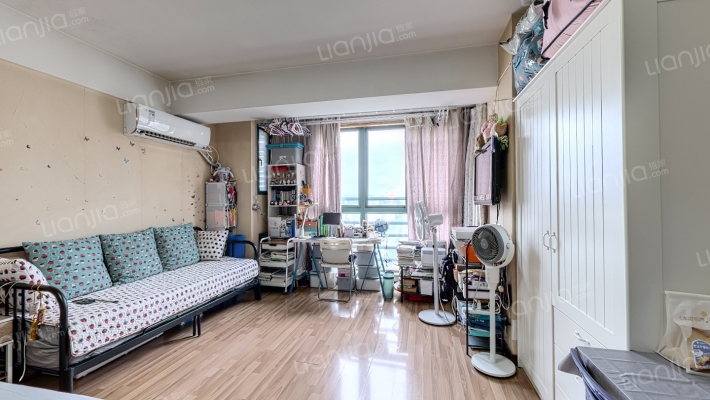 辰龙广场二手房实景图