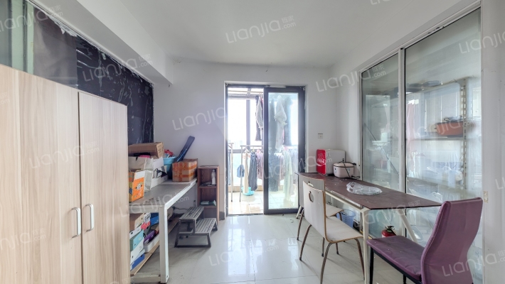 名城湖左岸二手房实景图