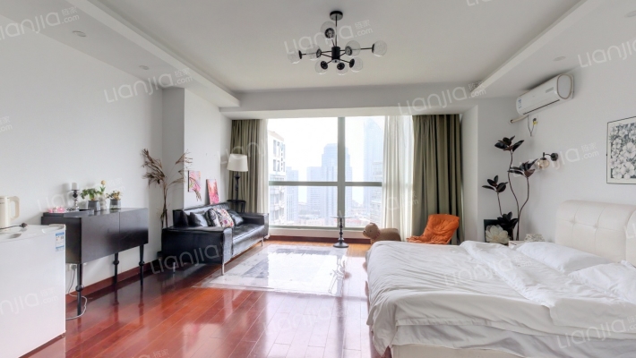 海纳尊邸二手房实景图