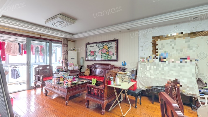 丹芙春城二手房实景图