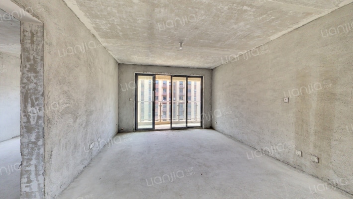 睦水香邻二手房实景图