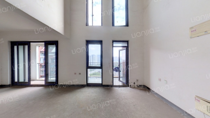 华宇天宫花城A组团二手房实景图