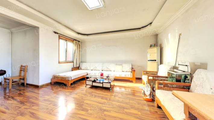 兴房东里社区二手房实景图