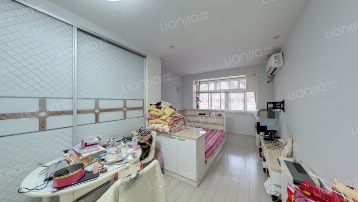 康定路710弄二手房实景图