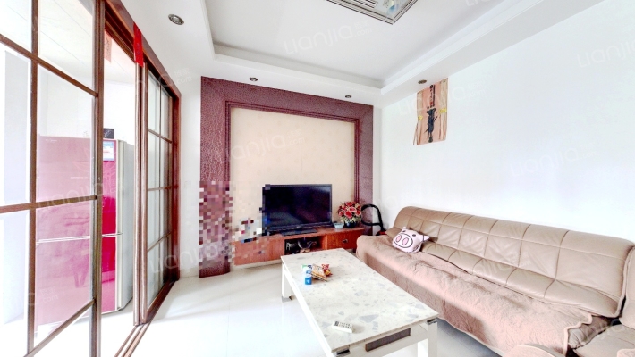 滨江易居二手房实景图