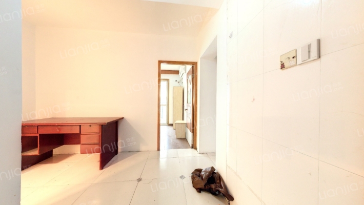 都市水乡水清苑二手房实景图