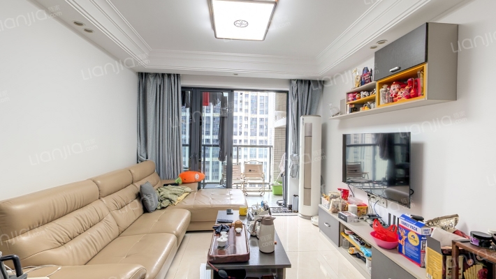 怡翠尊堤荟园二手房实景图