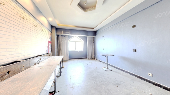 瑞贝卡酒店公寓二手房实景图