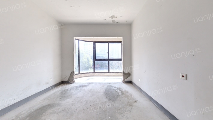 凯德湖墅二手房实景图