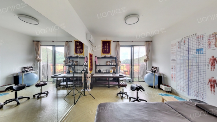 中明协兴豪庭二手房实景图