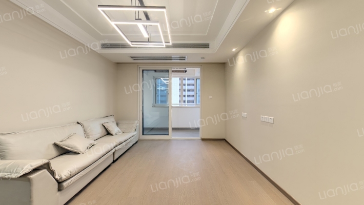 瑜憬尚府二手房实景图