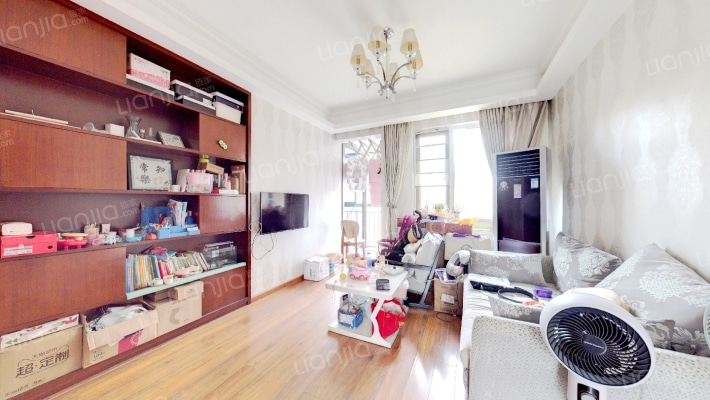 光谷理想城二手房实景图