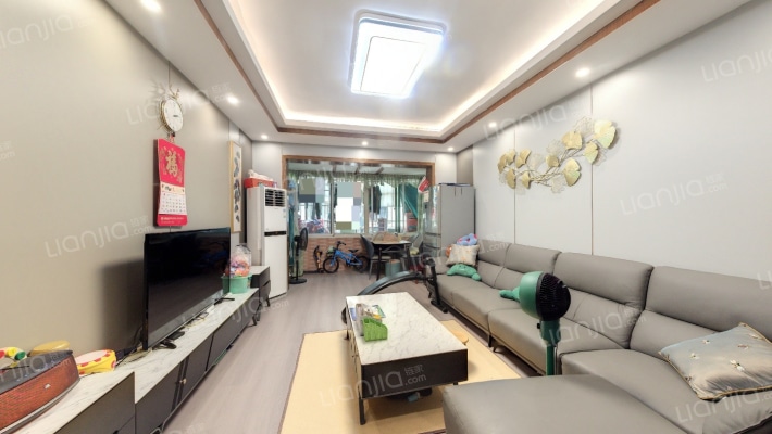 青山路小区二手房实景图