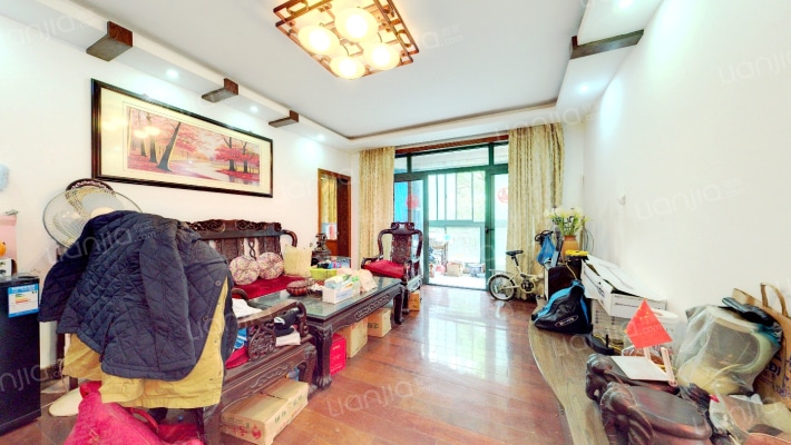 中大丽都二手房实景图