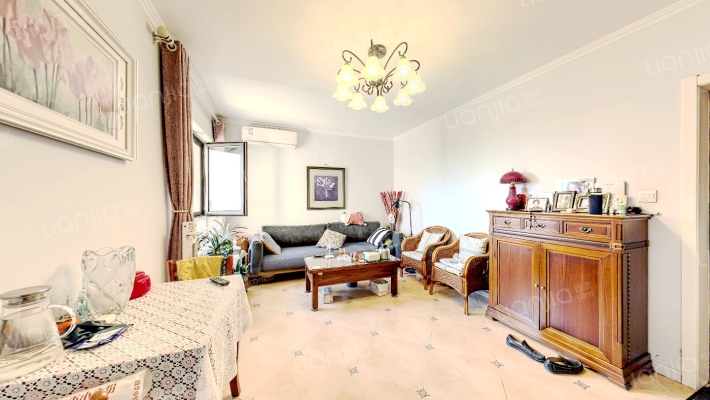 龙瀚东园二手房实景图