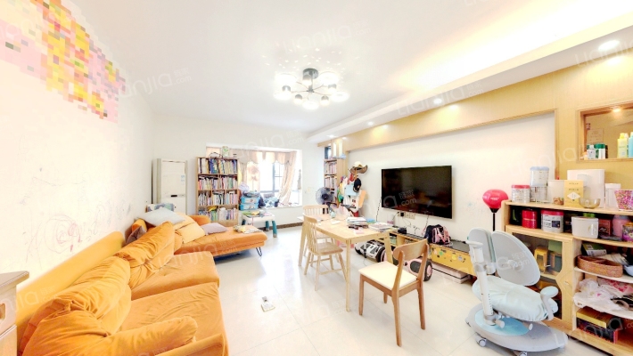 新世纪星城(一二)期二手房实景图