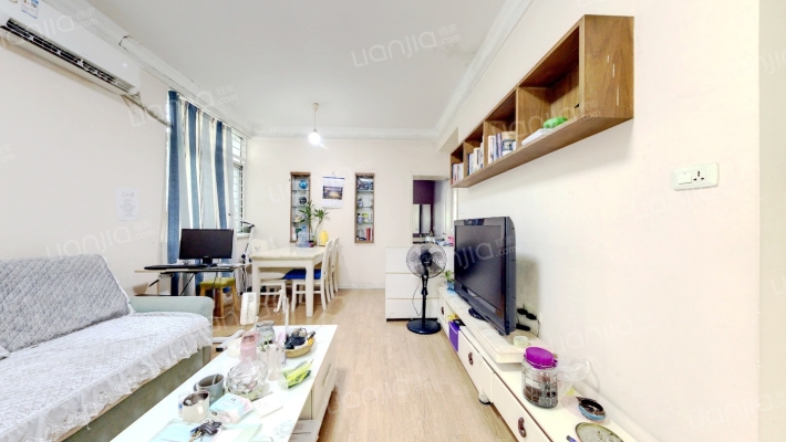 温馨苑CD区二手房实景图