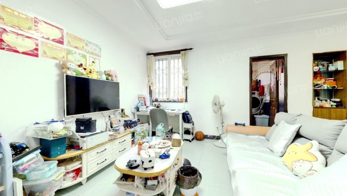 公交苑二手房实景图