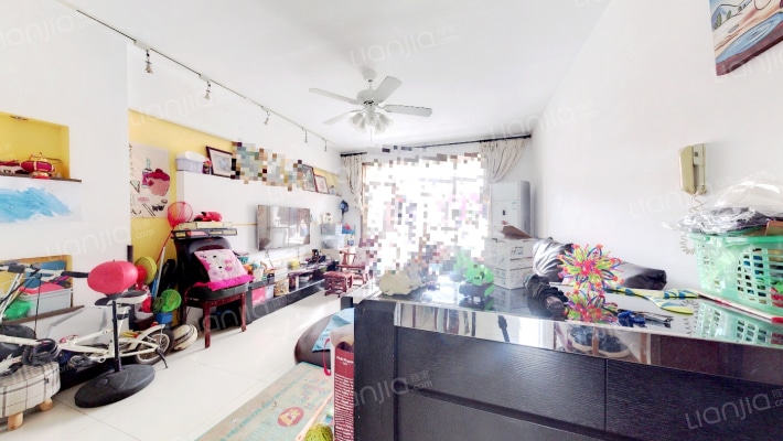 绿怡居东小高层二手房实景图