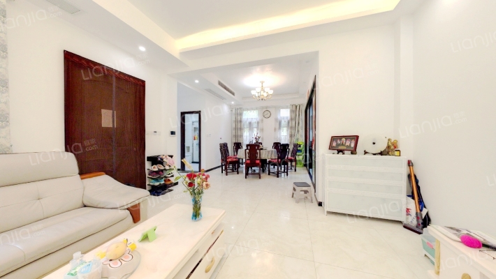 海湾国际名苑二手房实景图