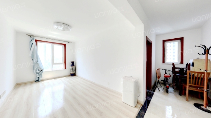 泓荷园二手房实景图