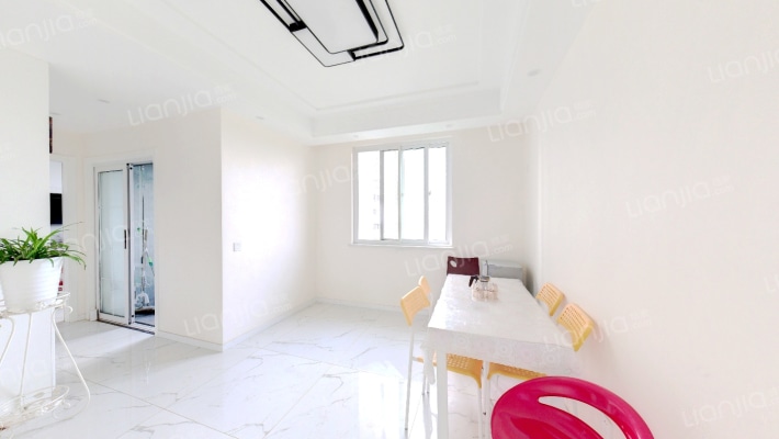 兴贤佳园近贤苑二手房实景图