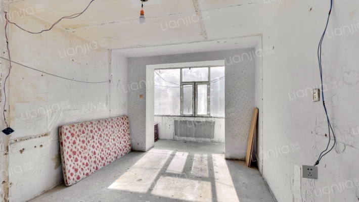 省政府二手房实景图