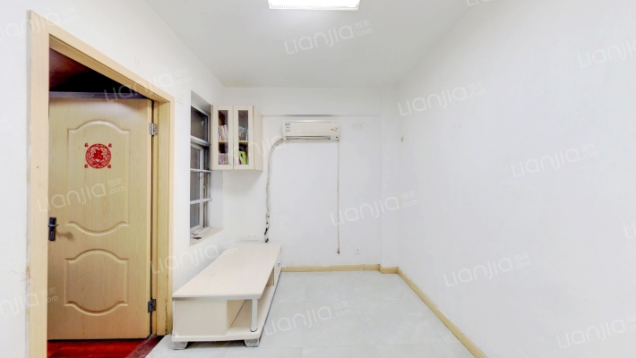 东山新苑二区二手房实景图