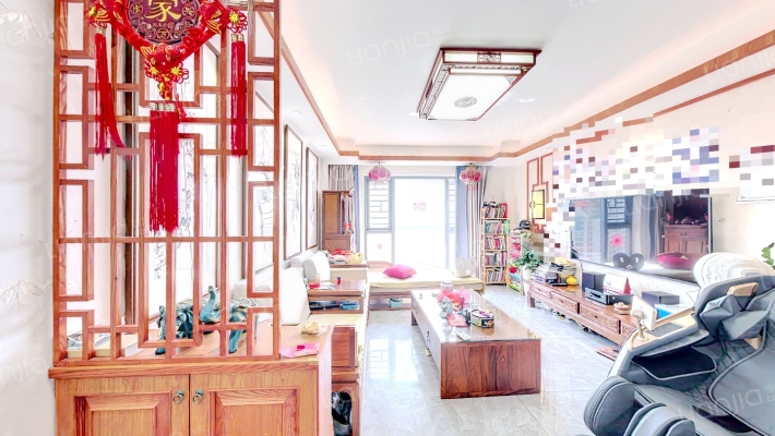 水晶湖郡C区二手房实景图