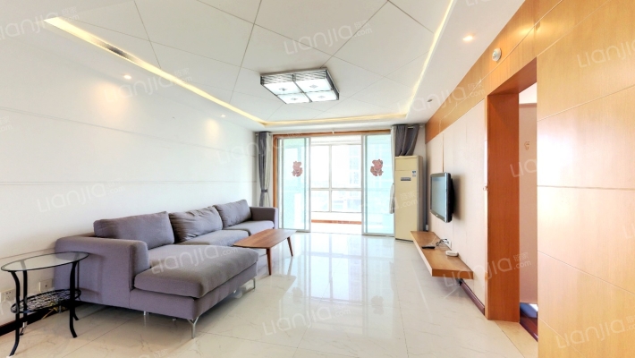 蓝宝湾花园二手房实景图