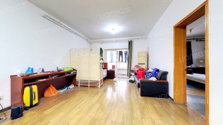 冯村嘉园一区二手房实景图