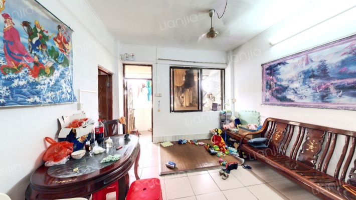 星河小区二手房实景图