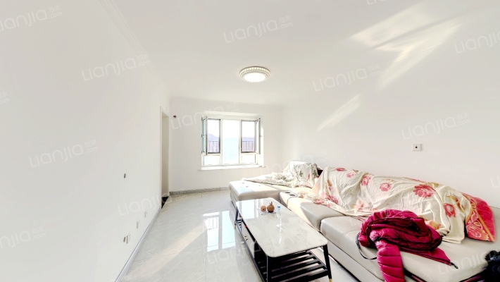 万科金域国际B区垣屏苑二手房实景图