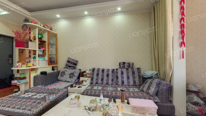 阿坝州教委干休所二手房实景图