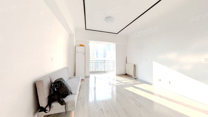 中贸广场二手房实景图