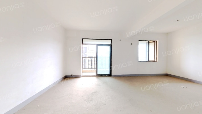 龙山观邸二手房实景图