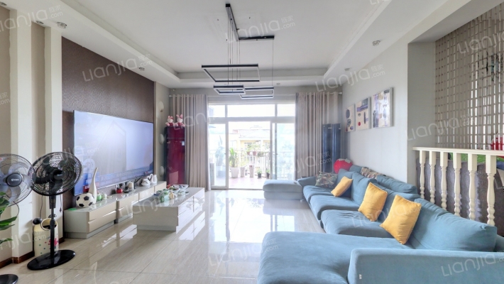 航空花园二手房实景图