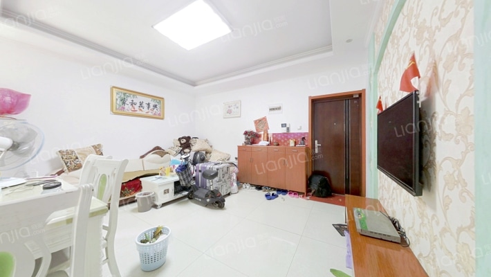 万成华府二手房实景图