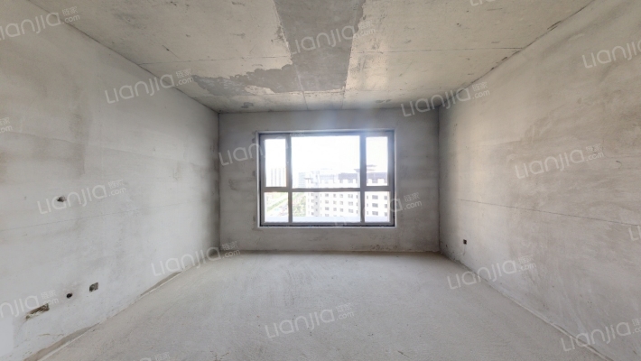 中顺碧水园二手房实景图